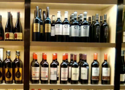 白酒有哪些加盟品牌 代理中國酒類批發(fā)網(wǎng)發(fā)展前景大